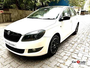 Second Hand Skoda Rapid 1.6 MPI Style Plus Black Package AT in Mumbai