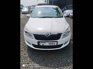 Second Hand Skoda Rapid 1.5 TDI CR Style Plus AT in Nashik