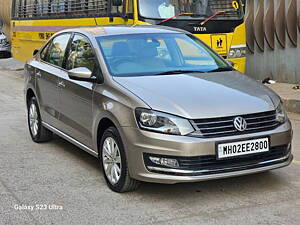 Second Hand Volkswagen Vento Highline Plus 1.2 (P) AT 16 Alloy in Mumbai