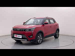 Second Hand மஹிந்திரா  xuv300 w8 (o) 1.2 பெட்ரோல் [2019] in பெங்களூர்