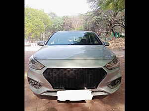 Second Hand हुंडई वरना EX 1.4 CRDI in आगरा