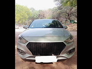 Second Hand Hyundai Verna EX 1.4 CRDi in Agra