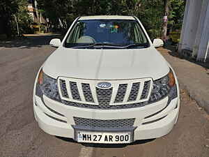 Second Hand महिंद्रा XUV500 w8 एडब्ल्यूडी in पुणे