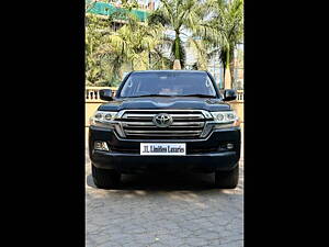 Second Hand Toyota Land Cruiser LC200 VX Premium 2 in Mumbai