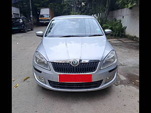 Second Hand Skoda Rapid Elegance 1.6 TDI CR MT in Hyderabad