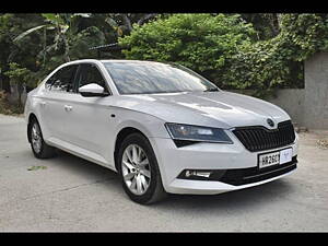 Second Hand Skoda Superb L&K TSI AT in Gurgaon