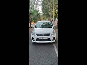 Second Hand Maruti Suzuki Ertiga VDi in Lucknow