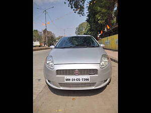 Second Hand Fiat Punto Emotion 1.4 in Nagpur