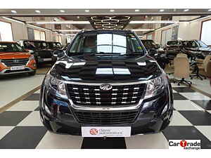 Second Hand महिंद्रा XUV500 w11 in बैंगलोर