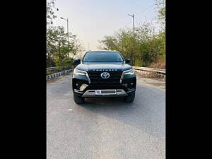 Second Hand Toyota Fortuner 2.7 4x2 AT [2016-2020] in Delhi