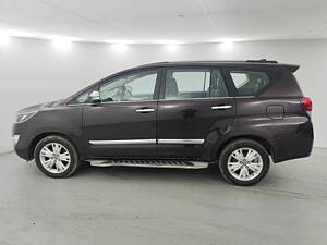 Second Hand Toyota Innova Crysta 2.4 ZX 7 STR [2016-2020] in Jaipur