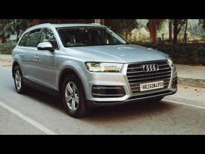 Second Hand Audi Q7 45 TDI Premium Plus in Delhi