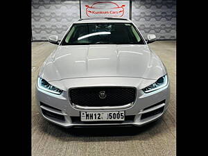 Second Hand Jaguar XE Prestige Diesel in Pune