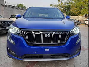 Second Hand Mahindra XUV700 AX 7 Petrol AT Luxury Pack 7 STR [2021] in Ahmedabad