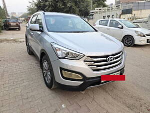 Second Hand Hyundai Santa Fe 4WD AT [2014-2017] in Mohali