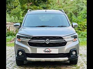 Second Hand Maruti Suzuki XL6 Alpha AT Petrol in Ahmedabad