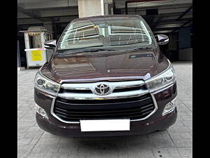 Second Hand Toyota Innova Crysta 2.4 VX 7 STR [2016-2020] in Mumbai