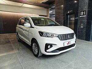 Second Hand Maruti Suzuki Ertiga VXi in Ahmedabad