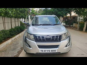 Second Hand Mahindra XUV500 W10 AT in Hyderabad