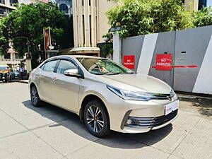 Second Hand Toyota Corolla Altis VL AT Petrol in Mumbai