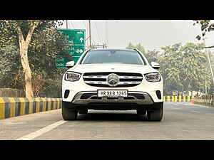 Second Hand मर्सिडीज़ बेंज़ GLC 200 प्रोग्रेसिव in नोएडा