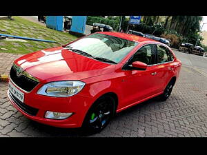 Second Hand Skoda Rapid Ambition 1.6 TDI CR MT in Mumbai