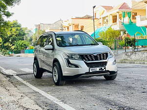 Second Hand Mahindra XUV500 W7 AT [2018-2020] in Mohali