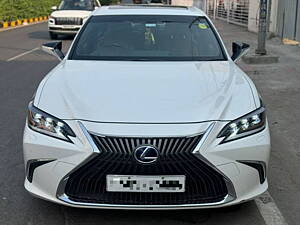 Second Hand Lexus ES 300h Luxury [2020-2021] in Hyderabad