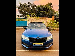 Second Hand Skoda Superb Sportline AT in Thane