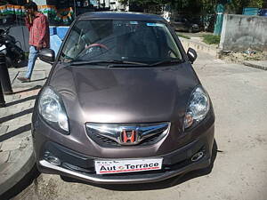 Second Hand Honda Brio S MT in Bangalore