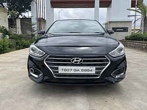 Second Hand हुंडई वरना 1.6 vtvt sx in हैदराबाद