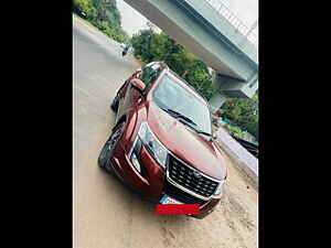 Second Hand महिंद्रा XUV500 w11 ऑटोमैटिक in रायपुर