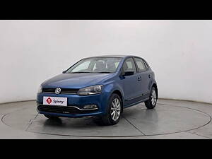 Second Hand Volkswagen Polo Highline Plus 1.2( P)16 Alloy [2017-2018] in Chennai