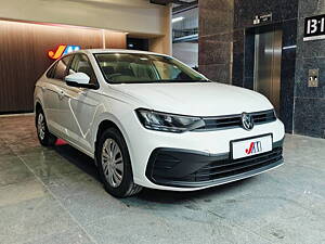 Second Hand Volkswagen Virtus Comfortline 1.0 TSI MT in Ahmedabad