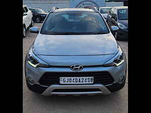 Second Hand हुंडई i20 एक्टिव 1.2 s in अहमदाबाद