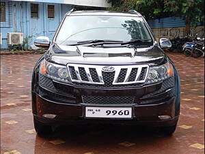 Second Hand Mahindra XUV500 W8 2013 in Mumbai