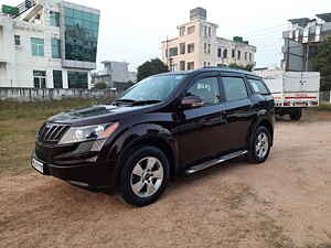 Second Hand மஹிந்திரா  xuv500 w8 in மொஹாலி