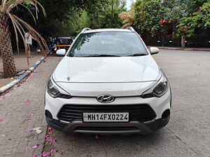 Second Hand हुंडई i20 एक्टिव 1.4 sx in पुणे