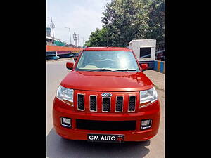 Second Hand Mahindra TUV300 T8 AMT in Thane
