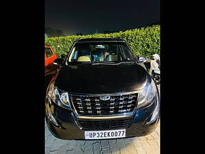 Second Hand Mahindra XUV500 W6 in Lucknow