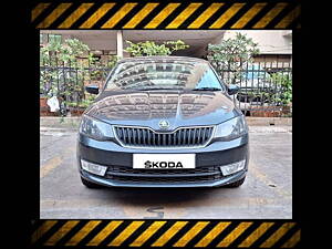 Second Hand Skoda Rapid Ambition 1.6 TDI CR MT in Hyderabad