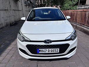 Second Hand Hyundai Elite i20 Magna Executive 1.2 in Navi Mumbai