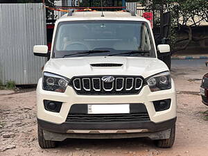 Second Hand Mahindra Scorpio S7 140 2WD 7 STR in Kolkata