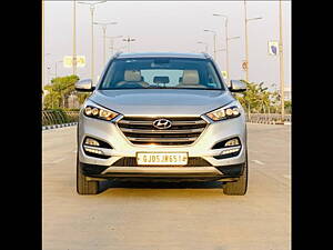 Second Hand Hyundai Tucson 2WD AT GLS Diesel in Surat