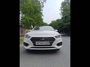 Second Hand Hyundai Verna 1.6 VTVT SX in Delhi