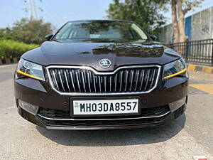 Second Hand Skoda Superb L&K TSI AT in Mumbai