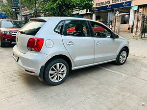 Second Hand Volkswagen Polo Highline Plus 1.2( P)16 Alloy [2017-2018] in Mumbai