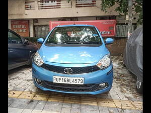 Second Hand Tata Tiago Revotron XZ in Delhi