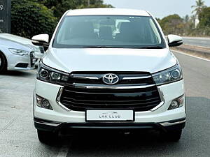 Second Hand Toyota Innova Crysta Touring Sport Diesel MT [2017-2020] in Thrissur