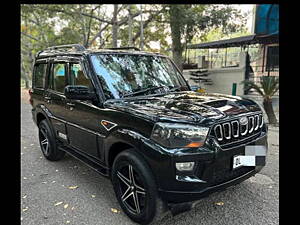 Second Hand Mahindra Scorpio S6 Plus 1.99 [2016-2017] in Delhi